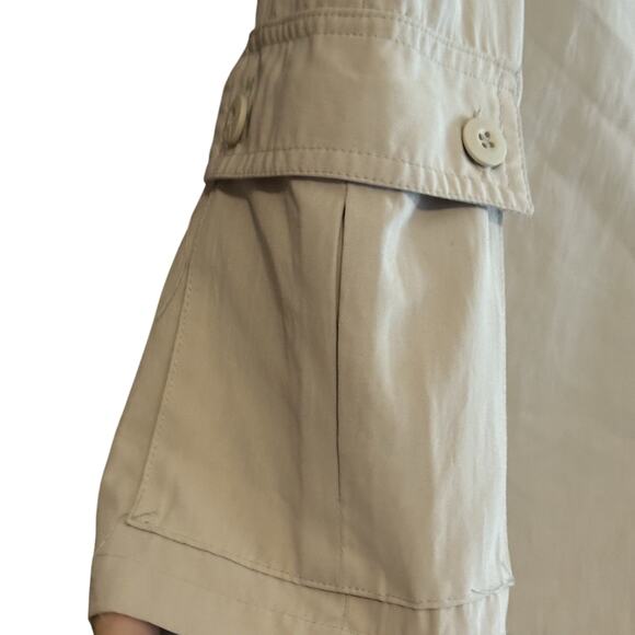 Weatherproof Garment Co. Beige Cargo Shorts - Size 14 - Picture 3 of 4